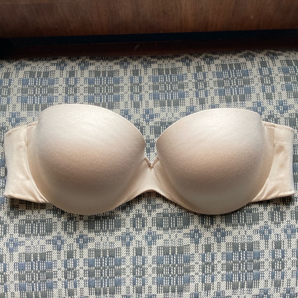 Tan Strapless Push Up Bra